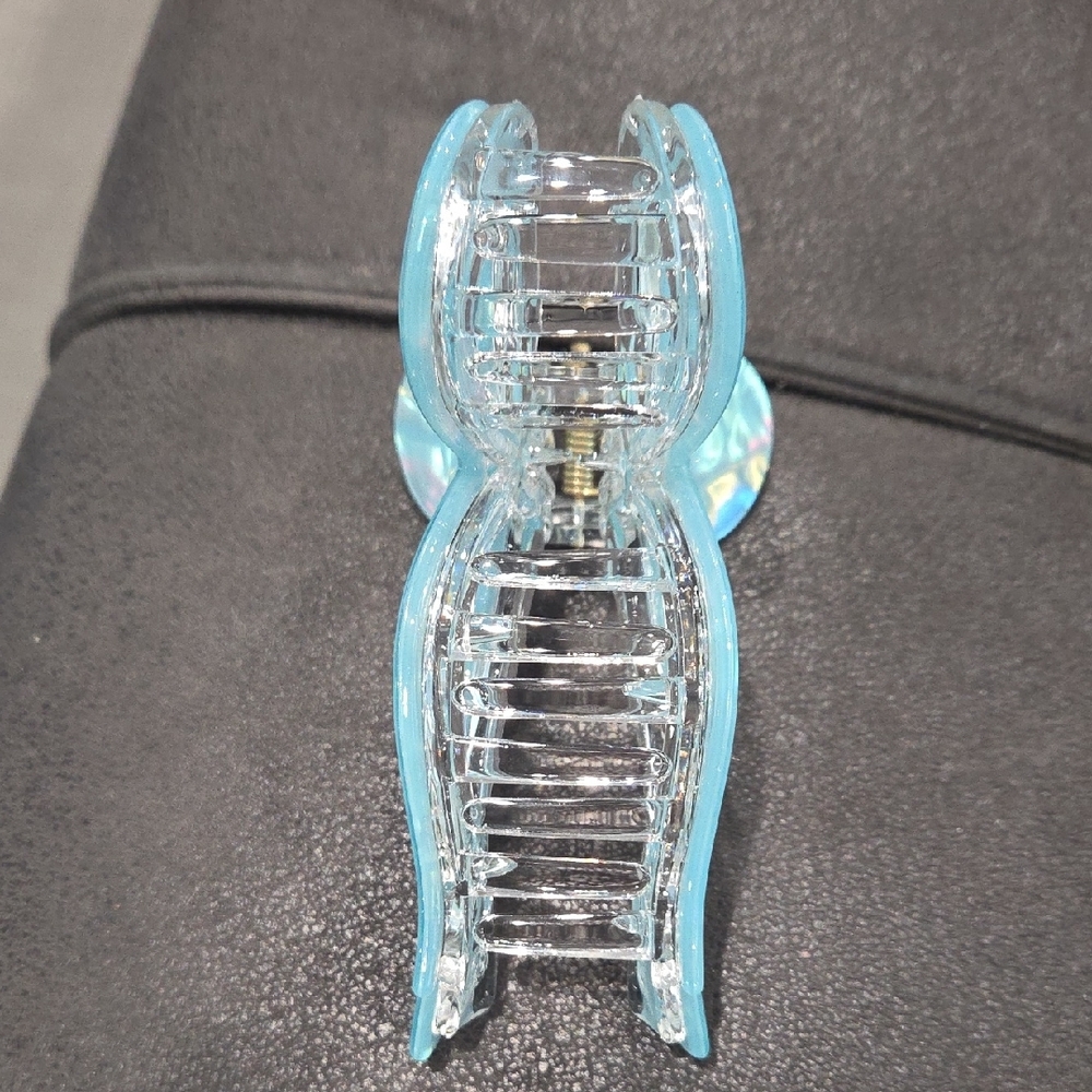 Elegant Blue Iridescent Hair Claw Clip - Picture 8 of 8